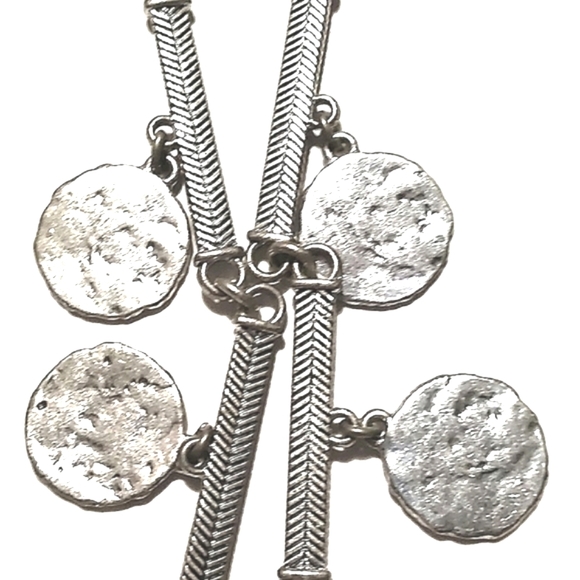 LUCKY BRAND SILVER-TONE HAMMERED DISC 32" NECKLACE - Picture 2 of 8